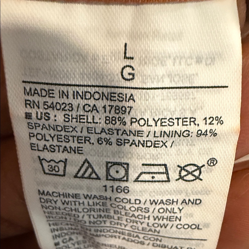 Old Navy Active Wear Stretchtech Bomber Jacket - Picture 7 of 7